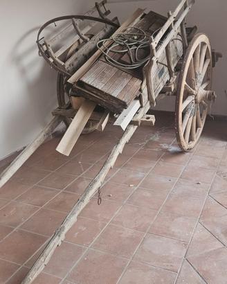 carretto da esposizione 