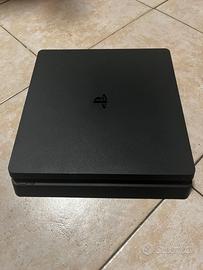 playstation 4 slim da 1 TB