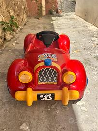 Auto a pedali disney
