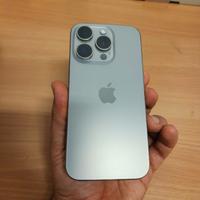 iPhone 15 Pro 256GB Titanio – Condizioni Perfette!