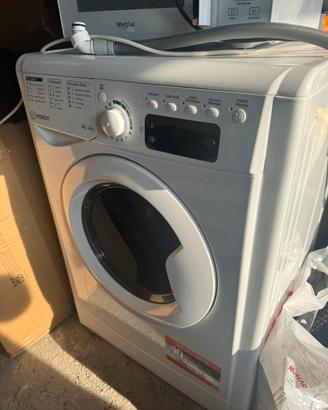 Lavasciuga indesit