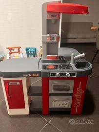 Cucina smoby con accessori  come nuova