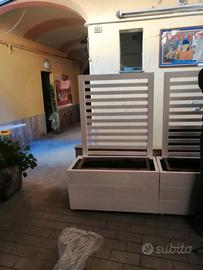 Allestimento con fioriere