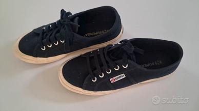 Superga sneakers con lacci