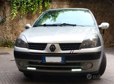 RENAULT Clio 2ª serie - 2001