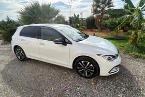 Golf 8