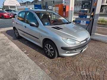 Peugeot 206 1.4 5p. Con 245.000km Neopatentati ok