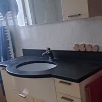 Mobile bagno con specchio e colonnina