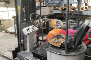 Carrello elevatore muletto elettrico