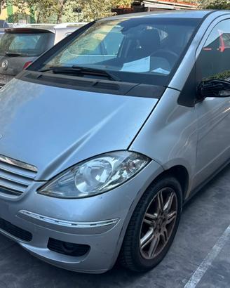 MERCEDES CLASSE A per ricambi usati