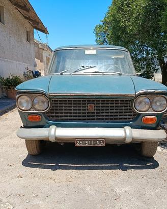 FIAT 1300 d'epoca per RICAMBI – Interni Rossi

