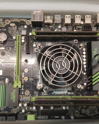 Motherboard ATX, CPU Xeon 10core, 64GB RAM