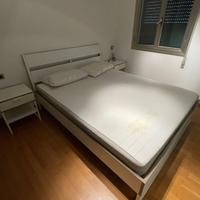 Letto + comodini + cassettone