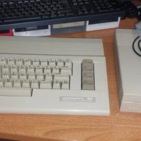 Commodore 64 New + Disk Drive 1541 II + 220 giochi