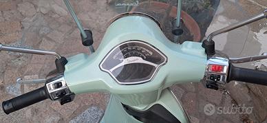 vespa primavera 125