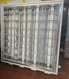 Plafoniere industriale a tubi