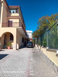 Appartamento con 3 stanze sulla Tuscolana