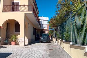 Appartamento con 3 stanze sulla Tuscolana