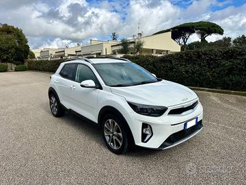 Kia Stonic 1.0 T-GDi 120 CV MHEV DCT GT Line PERFE