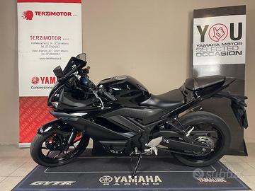 Yamaha YZF R3 ABS