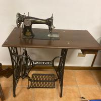 Macchina da cucire Singer