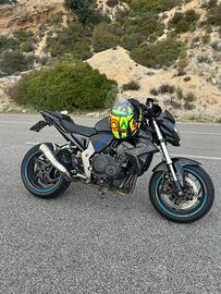 CB 1000 del 2010