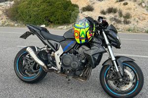 CB 1000 del 2010