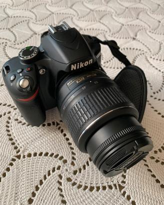 Nikon d3200 ( solo7311 scatti)