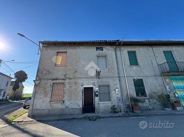 VILLA A SCHIERA A POLESINE ZIBELLO
