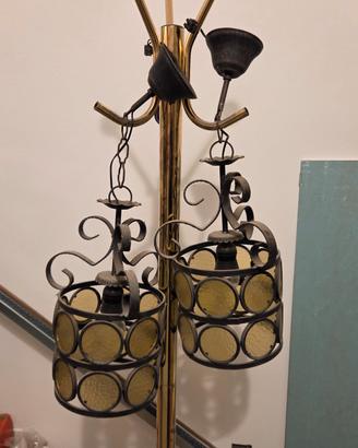 Coppia Lampadari Vintage in Ferro Battuto e Vetro