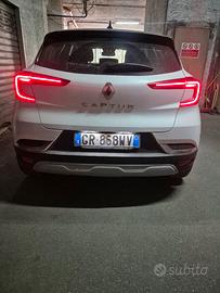 renaul captur