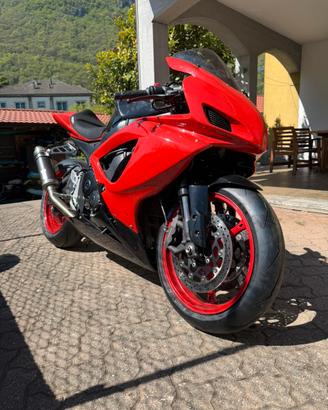 Suzuki 750 k7