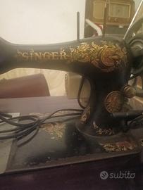 Singer: macchina da cucire con pedale elettrico
