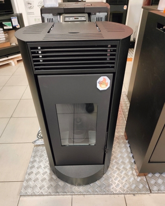 Stufa a pellet Landa 5S| Caminetti Montegrappa