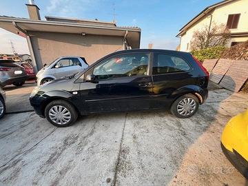 OK neopatentato  EURO 4  benzina-LEGGERE TUTTO!!!