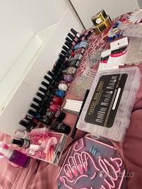 Set completo di unghie