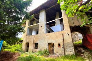 RUSTICO A VAL DI CHY