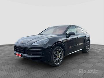 PORSCHE Cayenne Coupé Coupé 3.0 V6 E-Hybrid Pla