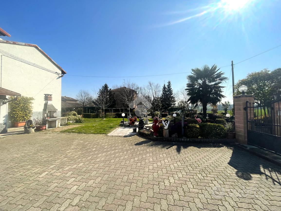 RUSTICO A NOCETO - Vista 4