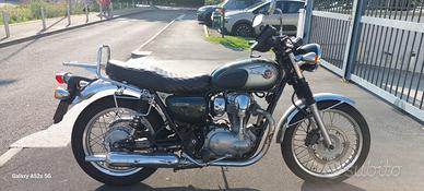 KAWASAKI W800