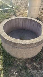 Set Arredo Esterno in Cemento: Panca Curva + Grand