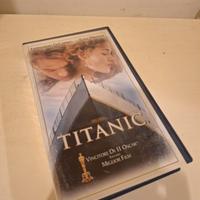 VHS TITANIC di James Cameron 1997