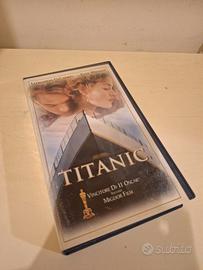 VHS TITANIC di James Cameron 1997
