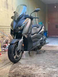 Yamaha Xmax 400