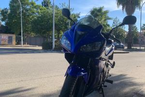 HONDA CBR 125R
