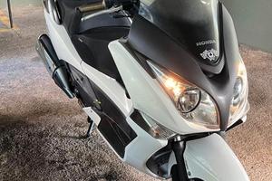 HONDA SW-T 400 ABS (2012) – Unico Proprietario
