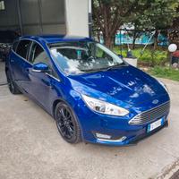 FORD Focus 3ª serie - 2015