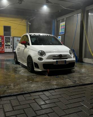 Abarth 595 yamaha racing