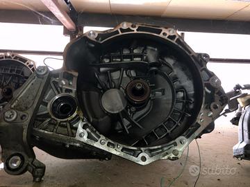 Cambio Opel corsa 1.2 benzina 5 marce -B12XER
