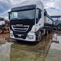 Trattore Iveco con Vasca